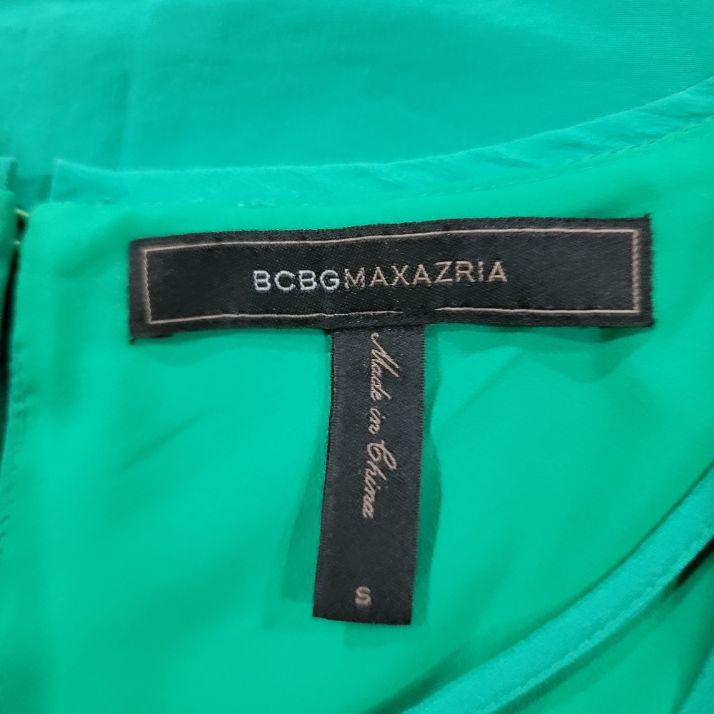 BCBGMaxAzria sleeveless small top - Picture 6 of 6